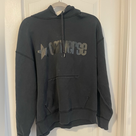 This a reversible black hoodie - Picture 5 of 14